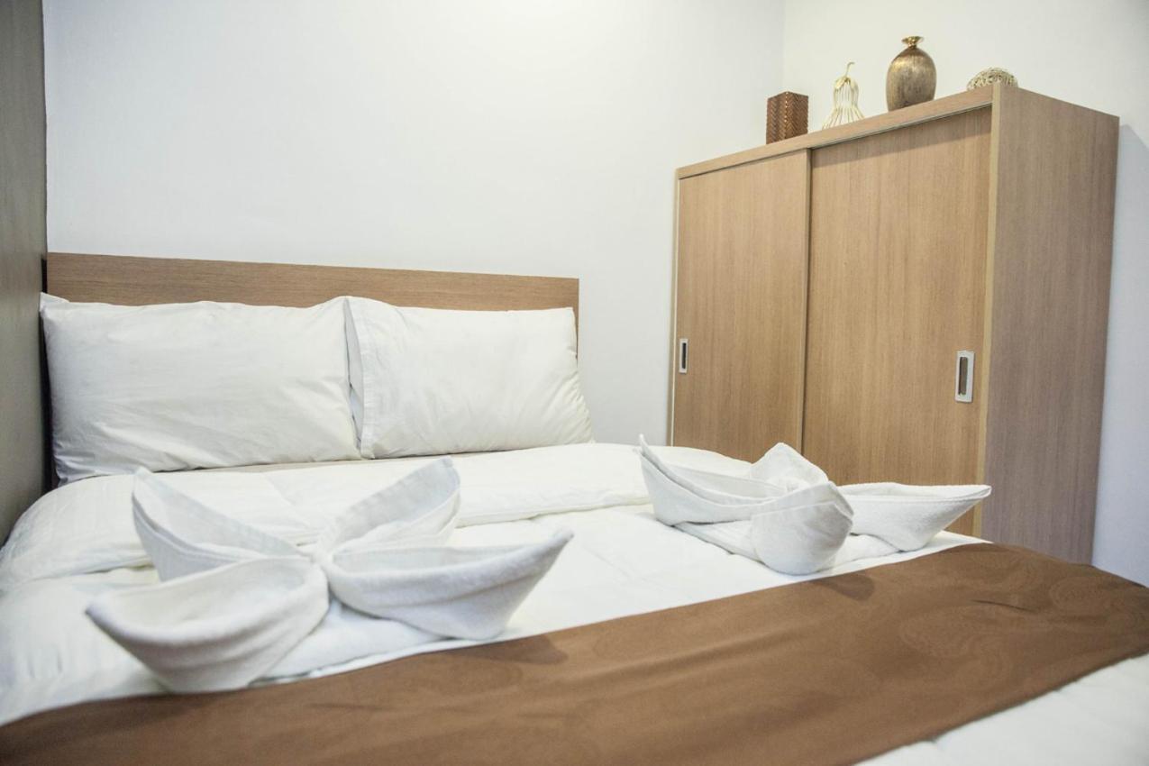 סן פדרו מקאטי Melbourne Suites מראה חיצוני תמונה